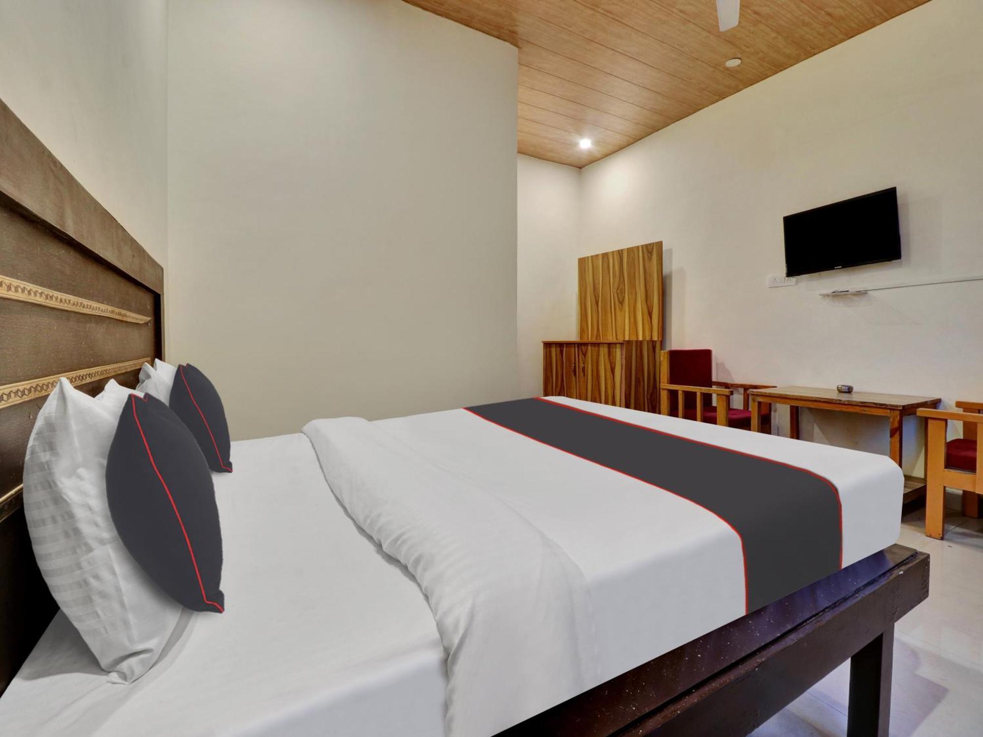 Collection O Shiv Sutra Resorts, Mussoorie Buitenkant foto